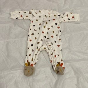 Carter’s Thanksgiving Set Pajamas & Onesie